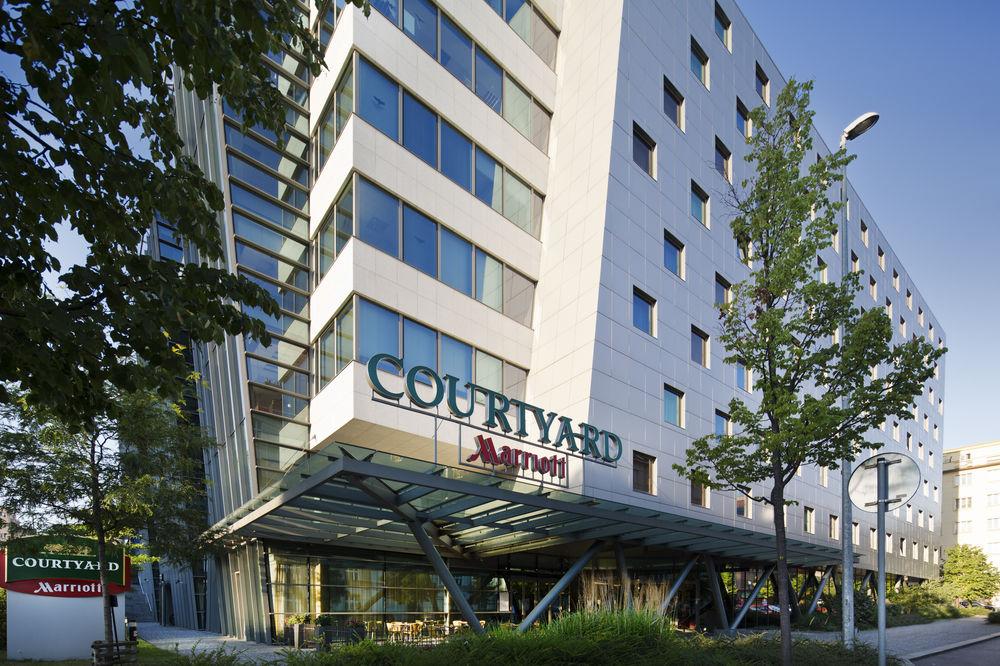 Courtyard By Marriott Prague City Dış mekan fotoğraf