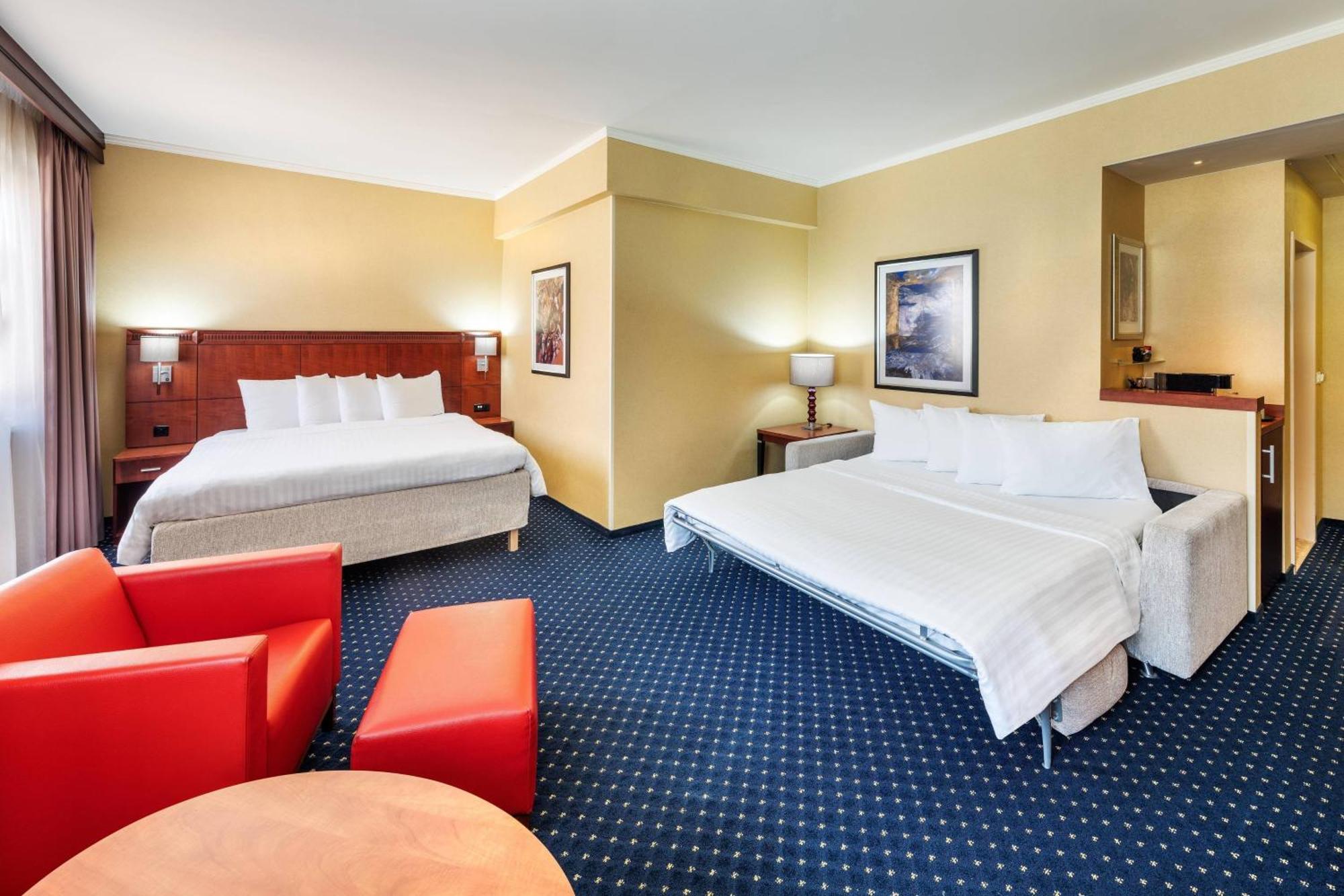 Courtyard By Marriott Prague City Dış mekan fotoğraf